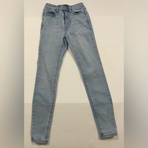 Women’s size 2 Aeropostale High Rise Jegging